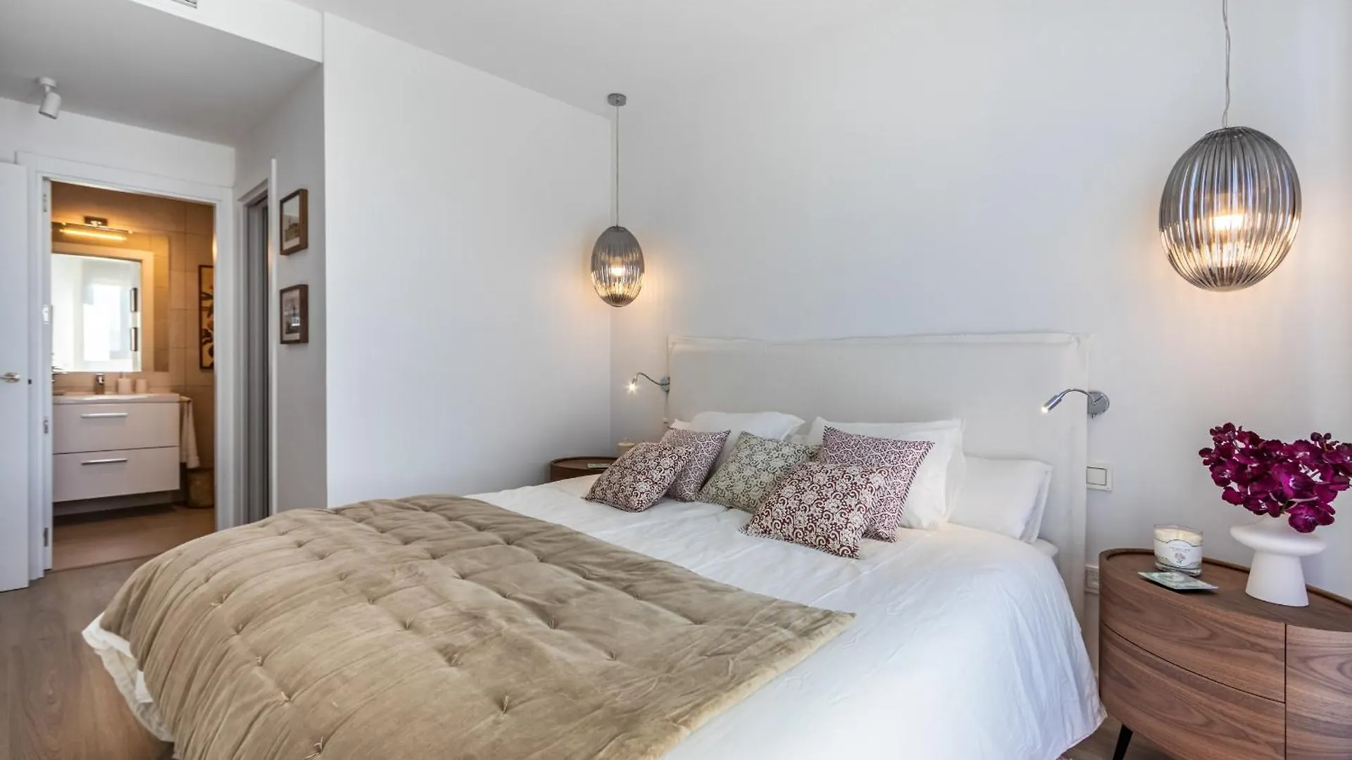 Malaga Skyline 4 Pool & Parking Free 빌라 펜션