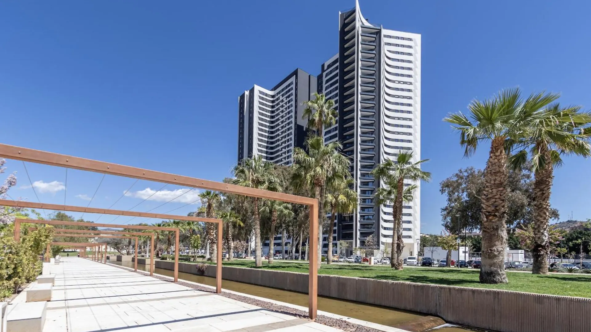 펜션 Malaga Skyline 4 Pool & Parking Free 빌라
